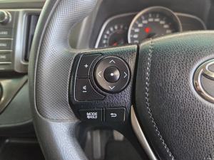 Toyota RAV4 2.0 GX - Image 18