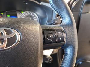 Toyota Hilux 2.8GD-6 double cab Raider auto - Image 10