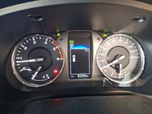 Toyota Hilux 2.8GD-6 double cab Raider auto - Image 11