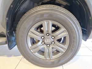 Toyota Hilux 2.8GD-6 double cab Raider auto - Image 14