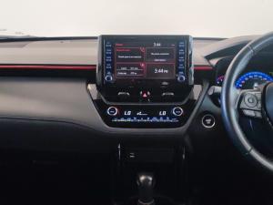 Toyota Corolla Cross 1.8 GR-Sport - Image 17