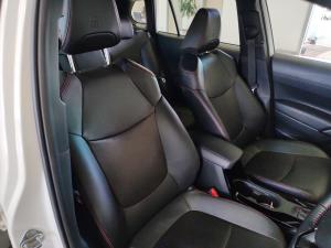 Toyota Corolla Cross 1.8 GR-Sport - Image 34