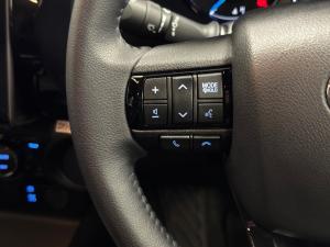Toyota Hilux 2.8GD-6 double cab Legend auto - Image 9