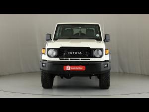 Toyota Land Cruiser 79 2.8GD-6 double cab - Image 4