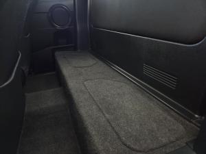 Toyota Hilux 2.4GD-6 Xtra cab Raider manual - Image 12
