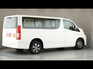 Toyota Quantum 2.8 LWB bus 11-seater GL - Image 2
