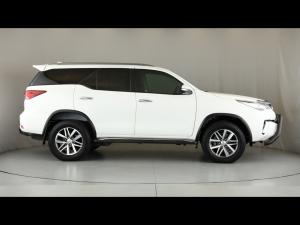 Toyota Fortuner 2.8GD-6 4x4 auto - Image 3