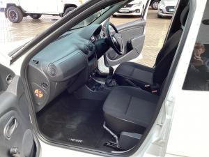 Nissan NP200 1.6i safety pack (aircon) - Image 7