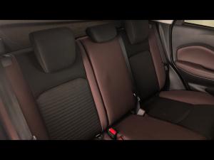 Toyota Starlet Cross 1.5 XR manual - Image 20