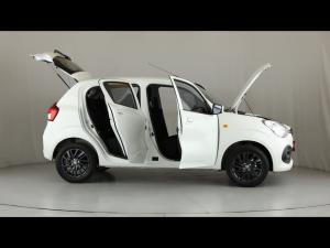 Toyota Vitz 1.0 XR manual - Image 15