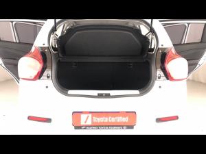 Toyota Vitz 1.0 XR manual - Image 18