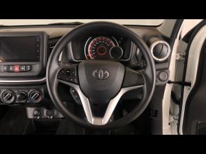 Toyota Vitz 1.0 XR manual - Image 26