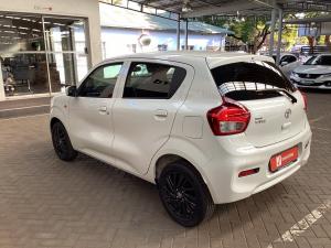 Toyota Vitz 1.0 XR manual - Image 23
