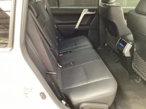 Toyota Land Cruiser Prado 2.8GD VX-L - Image 18