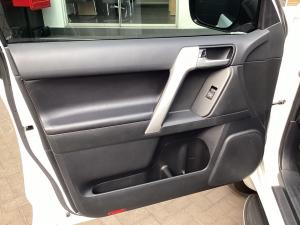 Toyota Land Cruiser Prado 2.8GD VX-L - Image 28