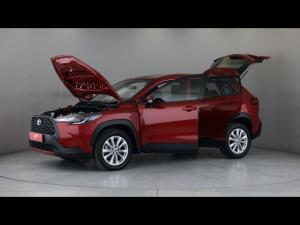 Toyota Corolla Cross 1.8 Xi - Image 12