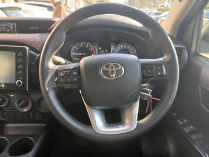 Toyota Hilux 2.4GD-6 double cab Raider auto - Image 8