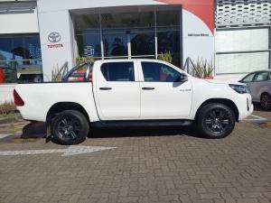 Toyota Hilux 2.4GD-6 double cab Raider auto - Image 3
