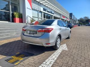 Toyota Corolla Quest 1.8 Plus manual - Image 2