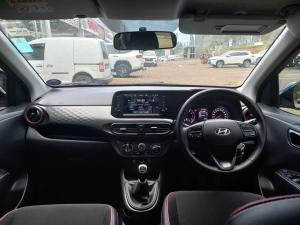 Hyundai Grand i10 1.2 Fluid hatch manual - Image 6