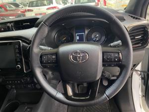 Toyota Hilux 2.8 GD-6 RB Legend RS 4X4 automaticD/C - Image 8