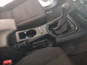 Toyota Hilux 2.4 GD-6 RB RaiderS/C - Image 12