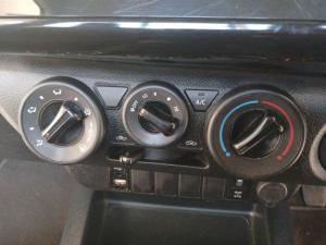 Toyota Hilux 2.4 GD-6 RB RaiderS/C - Image 18