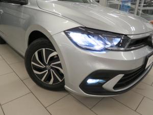 Volkswagen Polo 1.0 TSI Life DSG - Image 24