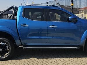 Nissan Navara 2.5D LE 4X4 automatic D/C - Image 19
