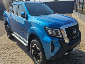 Nissan Navara 2.5D LE 4X4 automatic D/C - Image 2