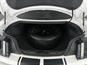 Ford Mustang 5.0 GT automatic - Image 14