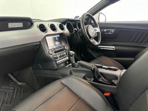 Ford Mustang 5.0 GT automatic - Image 17