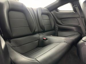 Ford Mustang 5.0 GT automatic - Image 9