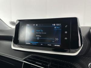 Peugeot 2008 1.2T Active automatic - Image 10