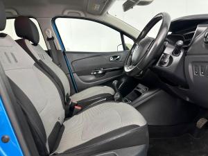 Renault Captur 1.5 dCI Dynamique 5-Door - Image 17