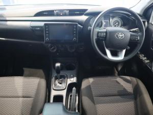 Toyota Hilux 2.4GD-6 double cab 4x4 Raider auto - Image 6