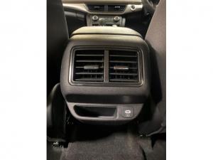 Mahindra XUV700 2.0T AX5 - Image 11