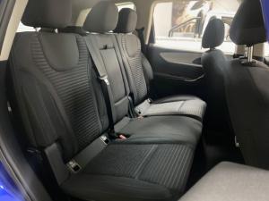 Mahindra XUV700 2.0T AX5 - Image 14