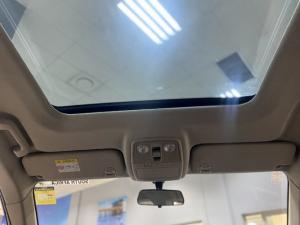 Mahindra XUV700 2.0T AX5 - Image 9