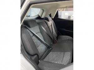 Mahindra XUV 3XO 1.2T MX3 auto - Image 13
