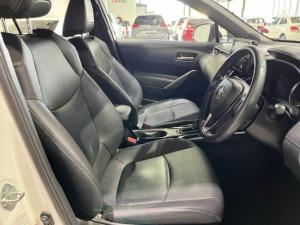 Toyota Corolla Cross 1.8 XS - Image 11