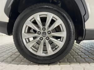 Toyota Corolla Cross 1.8 XS - Image 15