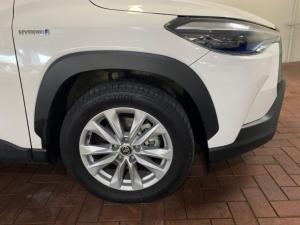 Toyota Corolla Cross 1.8 Hybrid XS - Image 6