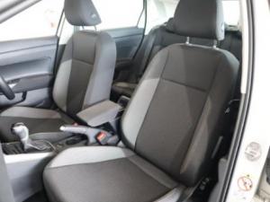 Volkswagen Polo hatch 1.0TSI Life auto - Image 20