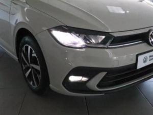 Volkswagen Polo hatch 1.0TSI Life auto - Image 21