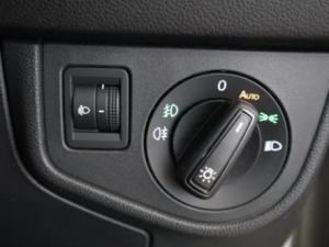 Volkswagen Polo hatch 1.0TSI Life auto - Image 22