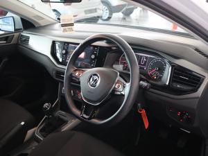 Volkswagen Polo hatch 1.0TSI Comfortline - Image 17