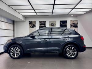 Audi Q5 40TDI quattro Advanced - Image 2