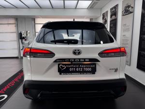 Toyota Corolla Cross 1.8 Hybrid GR-Sport - Image 5