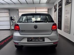 Volkswagen Polo Vivo hatch 1.6 Comfortline auto - Image 6